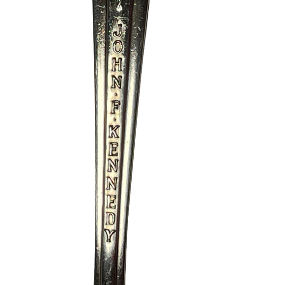 Vintage John F. Kennedy Friendship 7 Souvenir Collectable Spoon by WM Rogers 6" - Picture 10 of 10